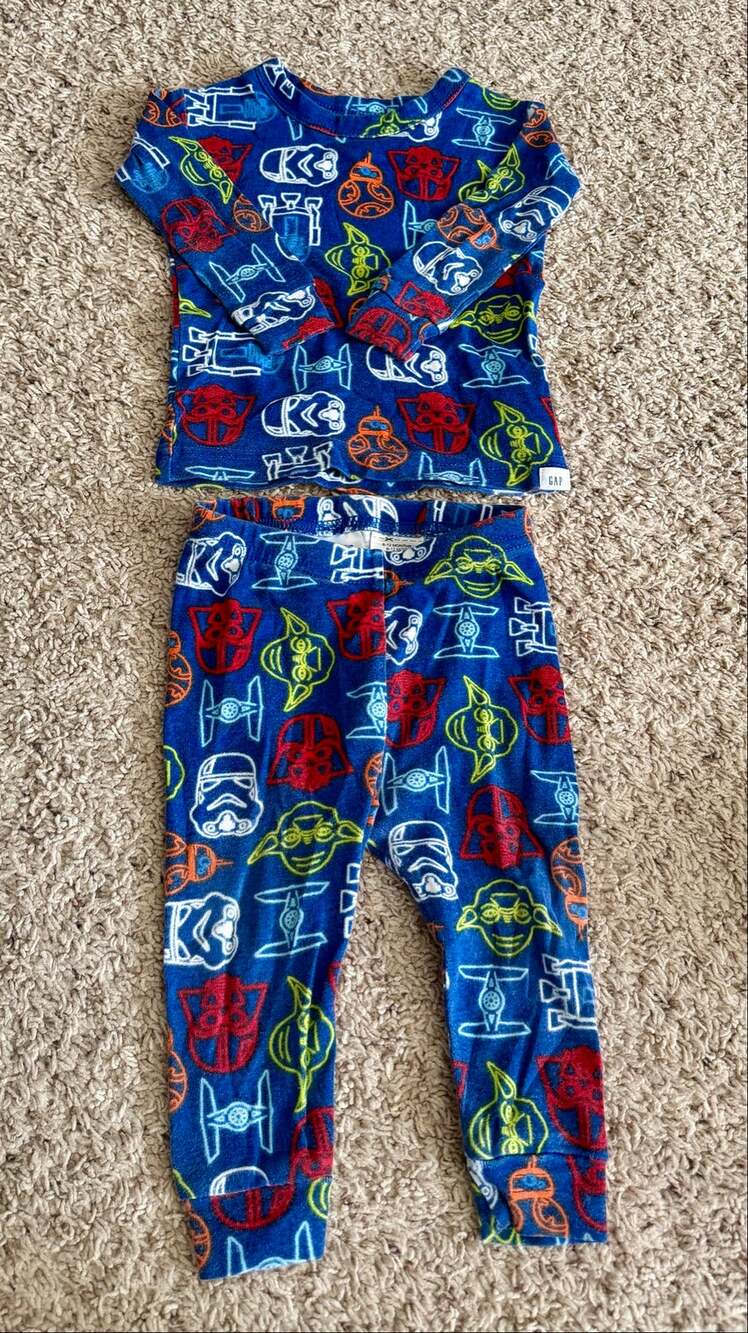 Baby Gap Star Wars Baby Pajamas 6-12M Blue Darth Vader Yoda 2 Piece Set
